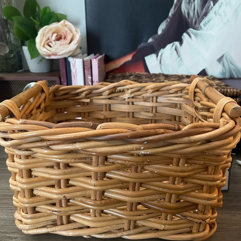 Wicker basket - Picture 2 of 4